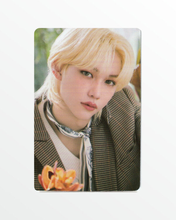 Картка Stray Kids №12, Season’s Greetings 2022, (5,5 × 8,5 см)