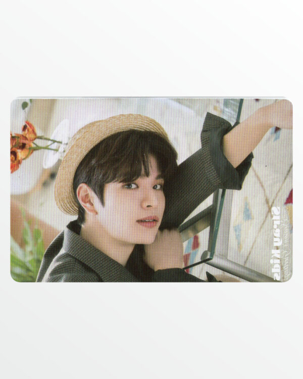 Картка Stray Kids №24, Season’s Greetings 2022, (5,5 × 8,5 см)